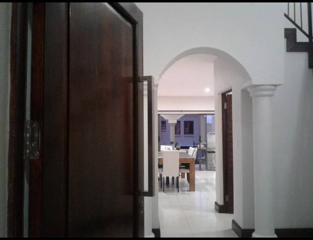 3 BEDROOM CLUSTER FOR SALE IN FAERIE GLEN